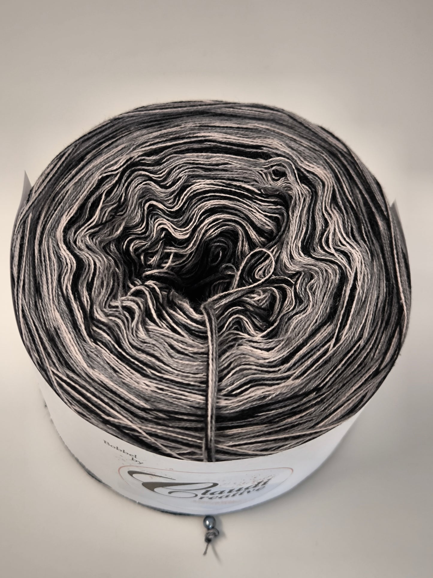 4fädig Beton, zinn, Mittelgrau, schwarz