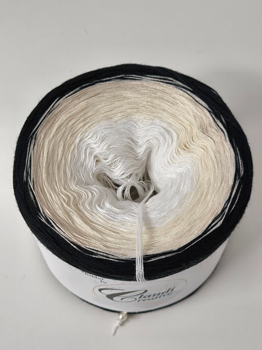 Wollweiss, Creme, Muschel, Schwarz
