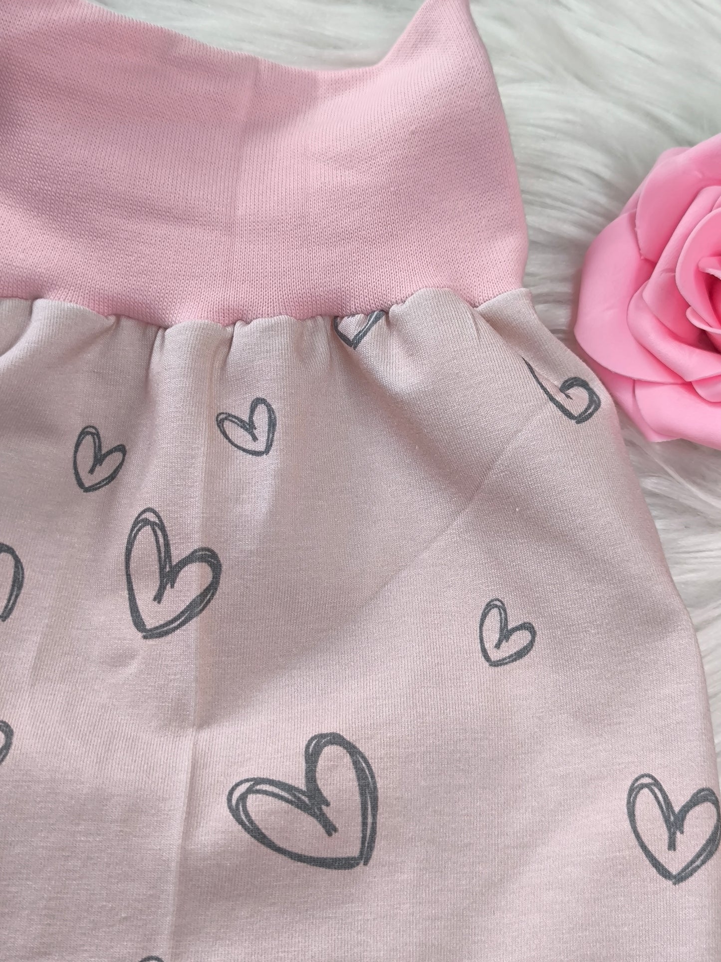 Pumphose Herzen rosa