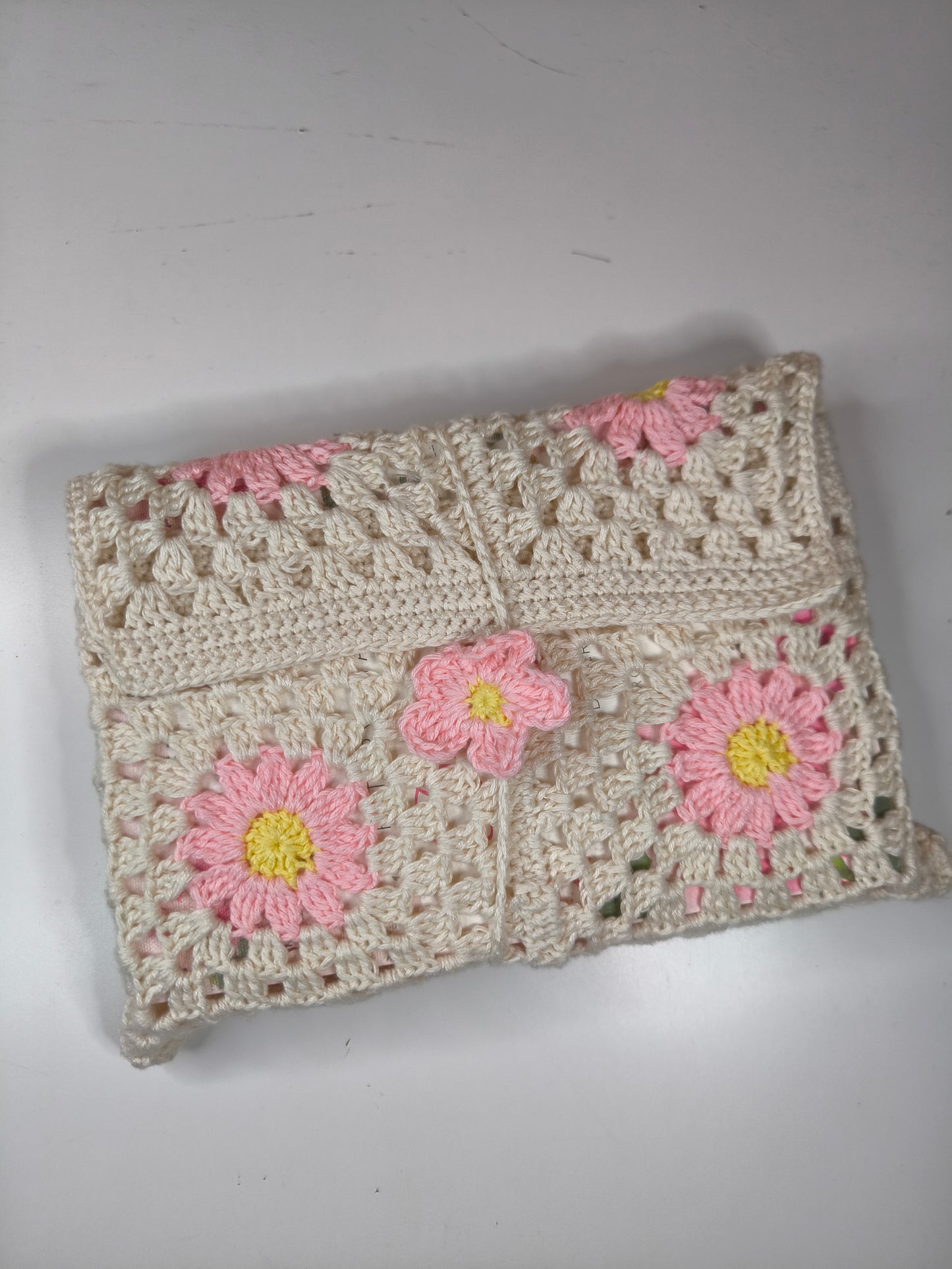 Buchtasche gehäkelt